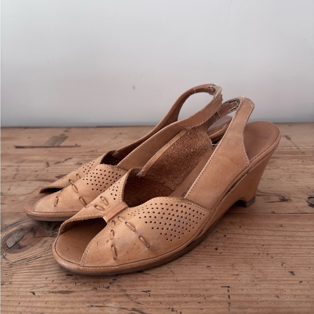 Vintage Genuine Leather Tan Women's Wedge Sandals